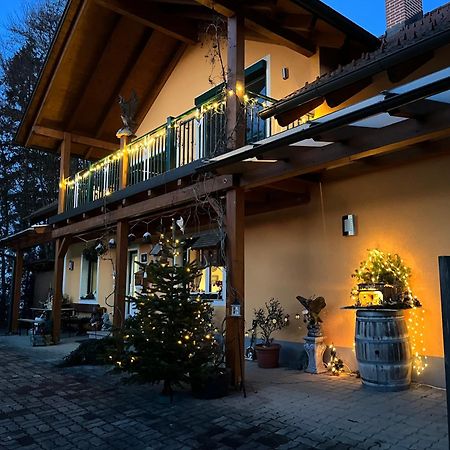 Gaestehaus Schmid Sankt Johann im Saggautal Dış mekan fotoğraf